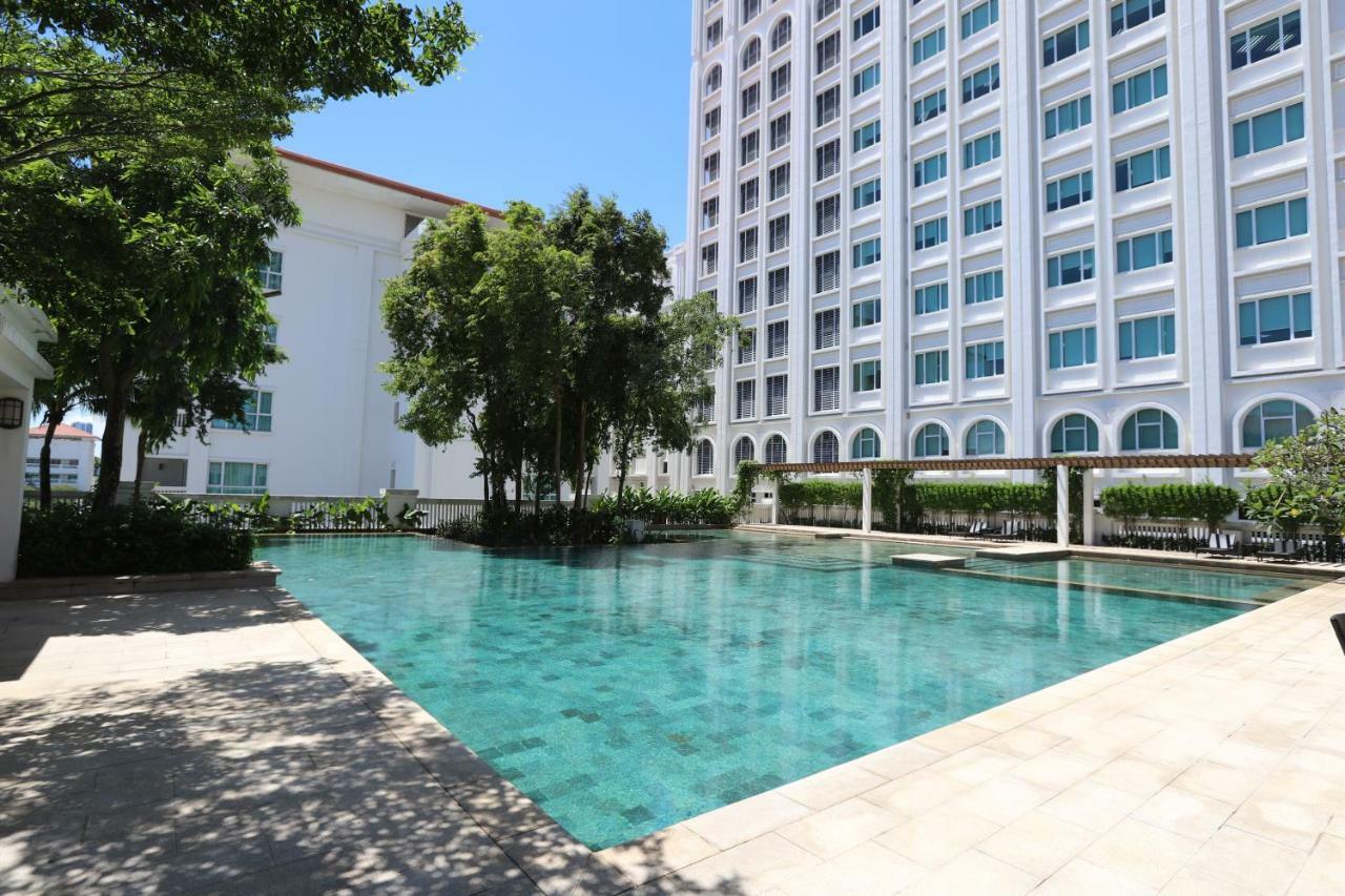 Apartament The Straits Quay Marina By Messina Clive George Town Zewnętrze zdjęcie