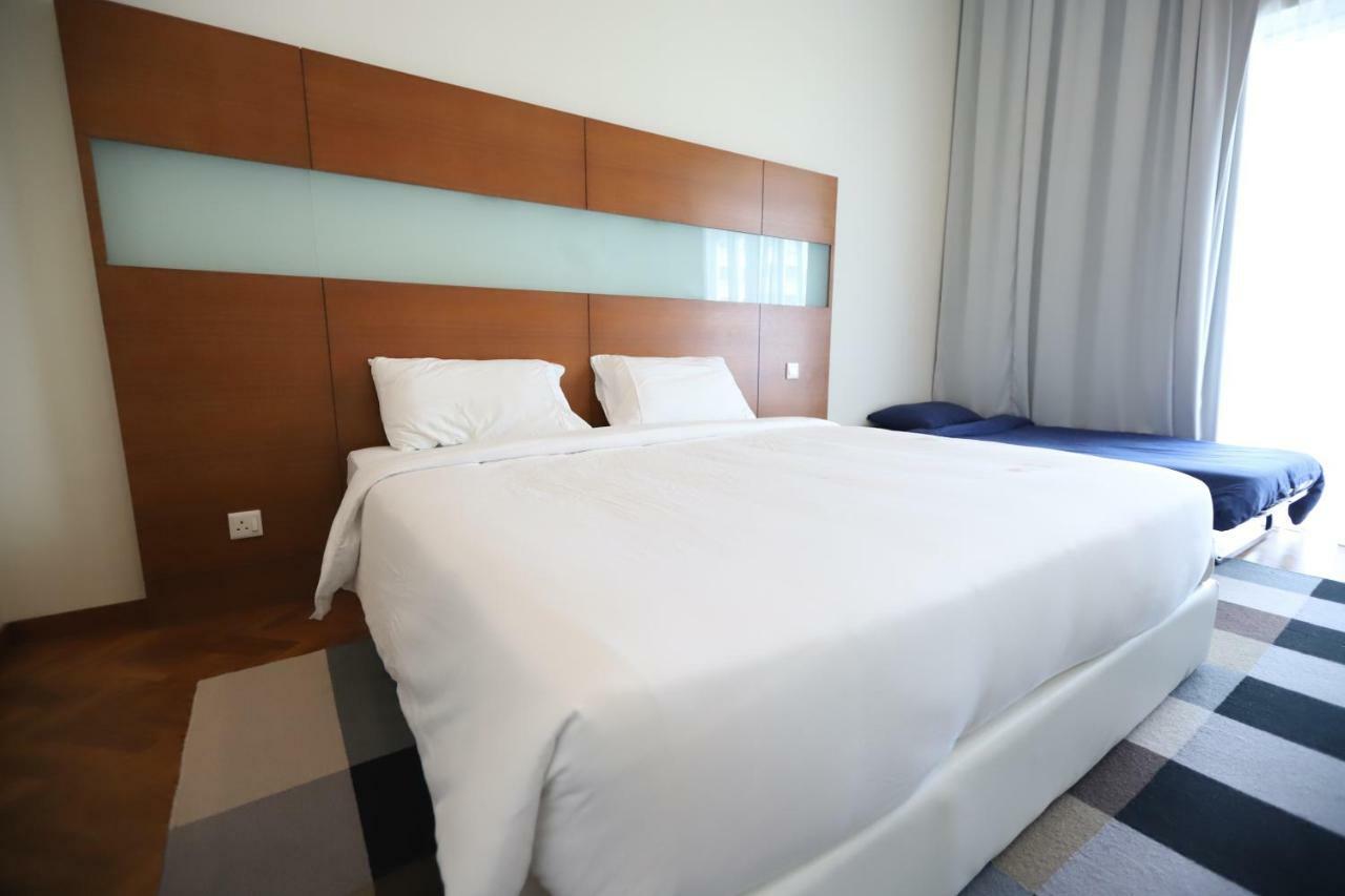 Apartament The Straits Quay Marina By Messina Clive George Town Zewnętrze zdjęcie