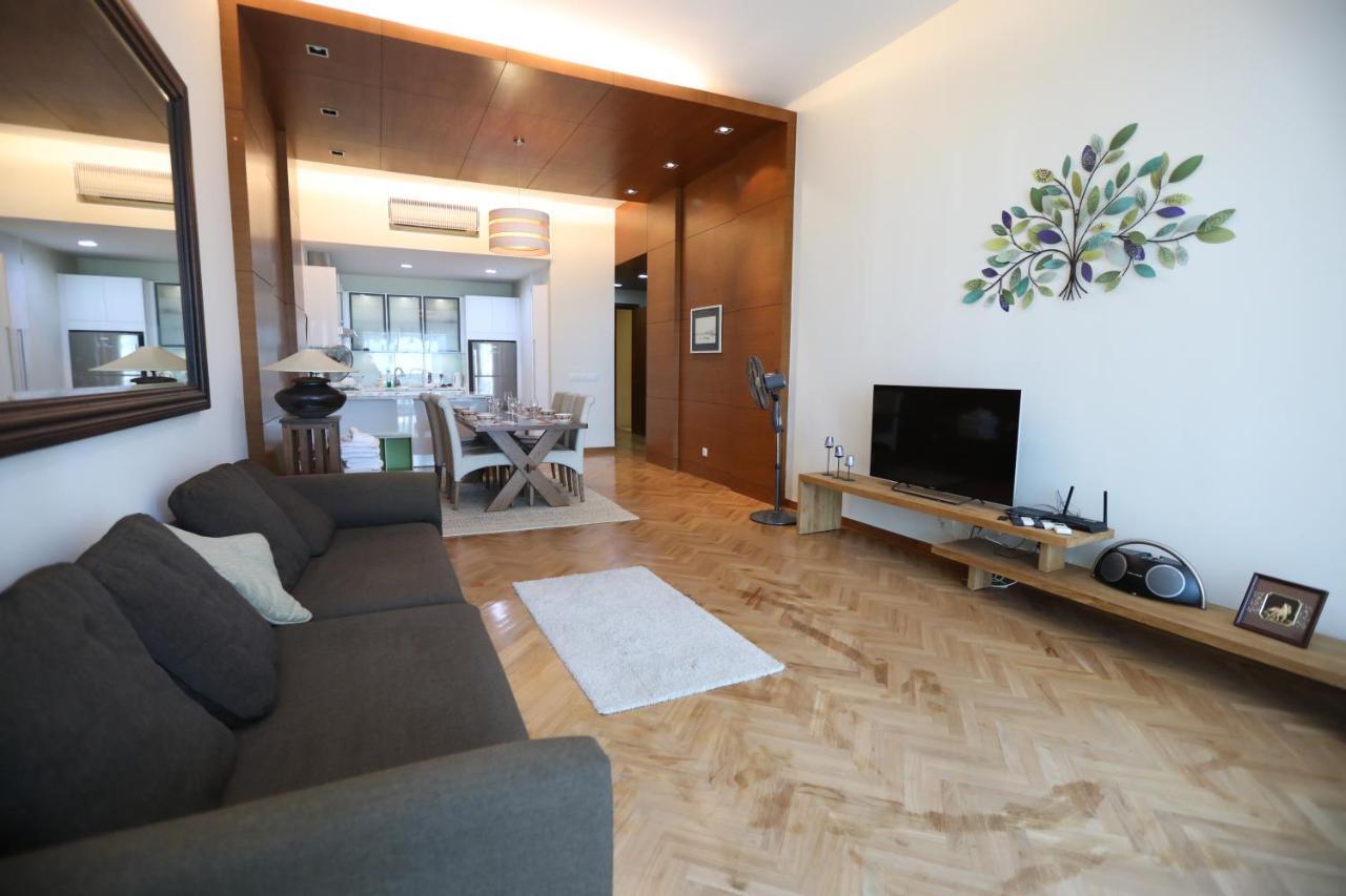 Apartament The Straits Quay Marina By Messina Clive George Town Zewnętrze zdjęcie